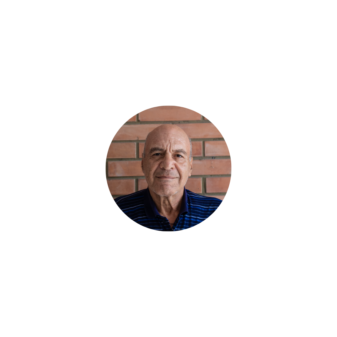 JORGE FRANCISCO PINTO ROSSI. Experto en mejora continua y en los procesos de calidad de atención al cliente. Coach y cocreador de la metodología Clauching.
